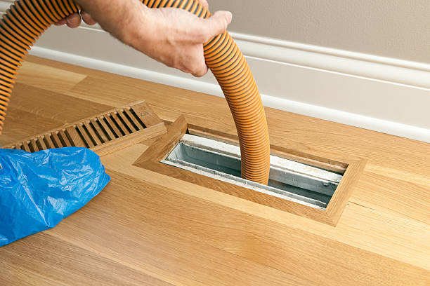 Best Dryer Vent Cleaning in Marinette, WI